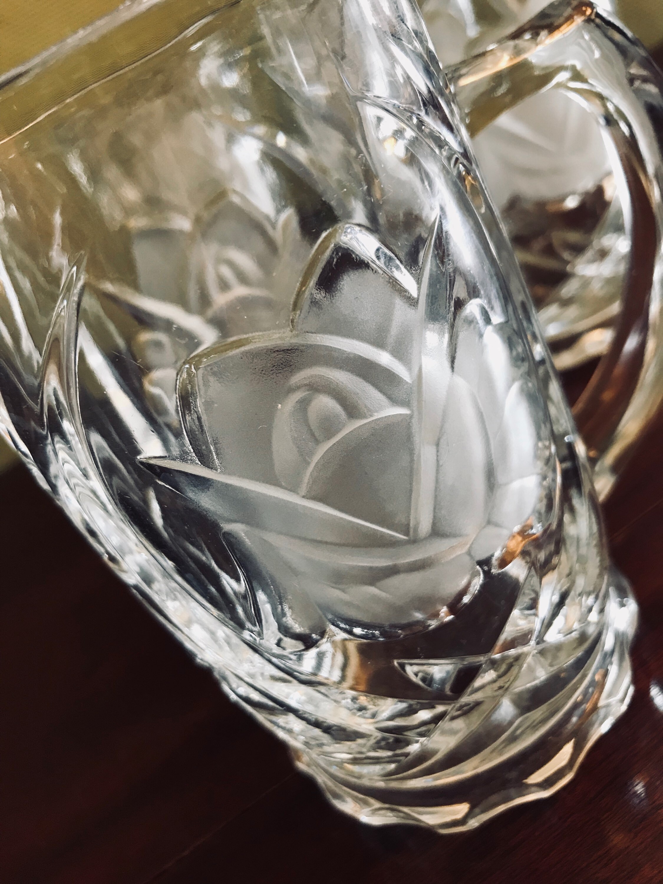 Mikasa Crystal Mugs, frosted glass Roses, 4 Crystal Mugs, Rose Pearls  pattern crystal, gift for her, Valentines gift, Mikasa coffee mugs