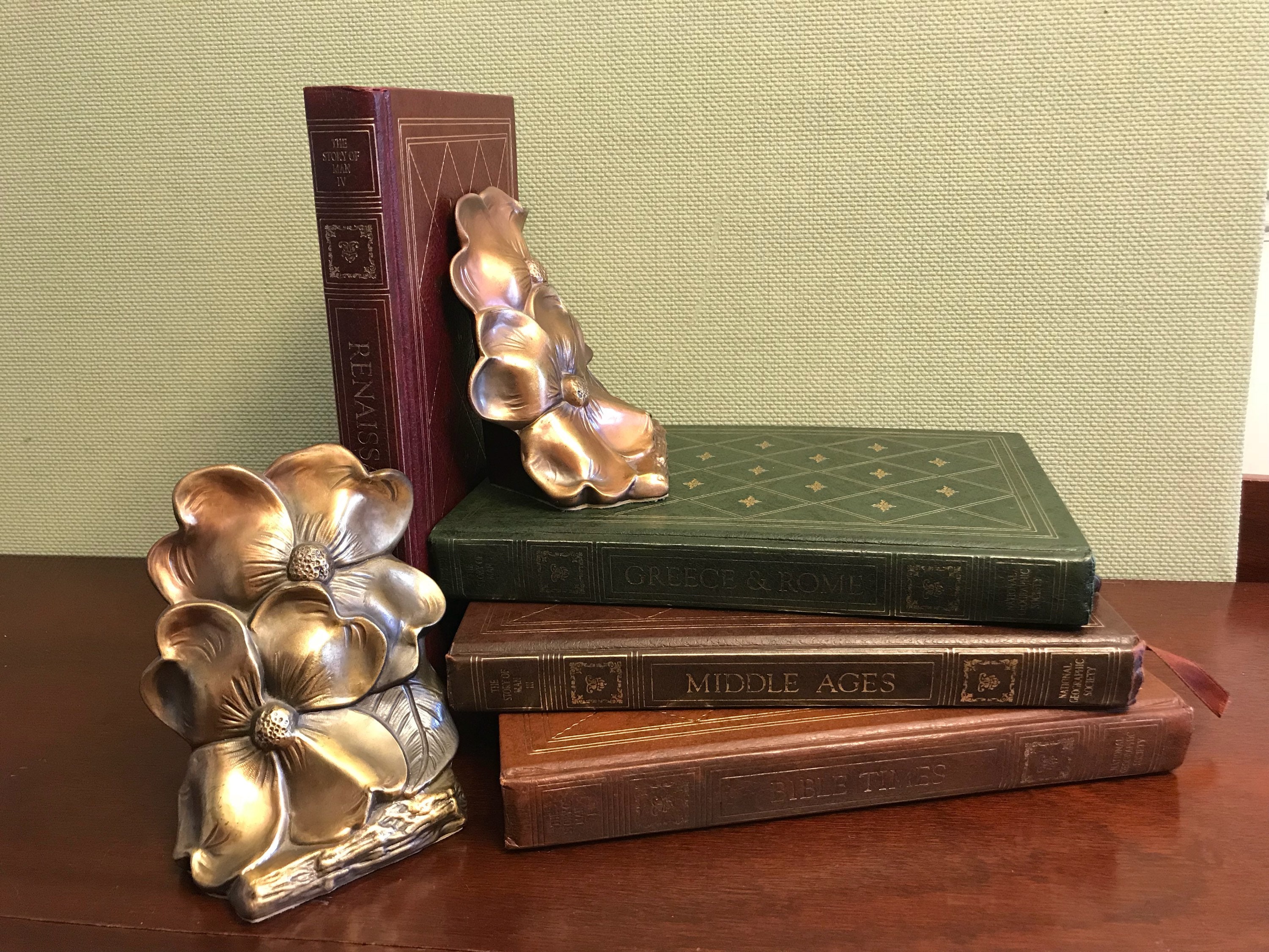 Vintage Gold Bookends, Dogwood flower Hollywood Regency Floral Bookends
