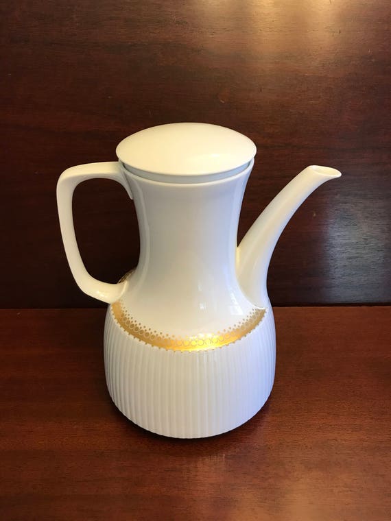 Mid Century Modern White and Gold Teapot Designer Wirkkala, Rosenthal Studio Line, MINT Condition Rare MCM China