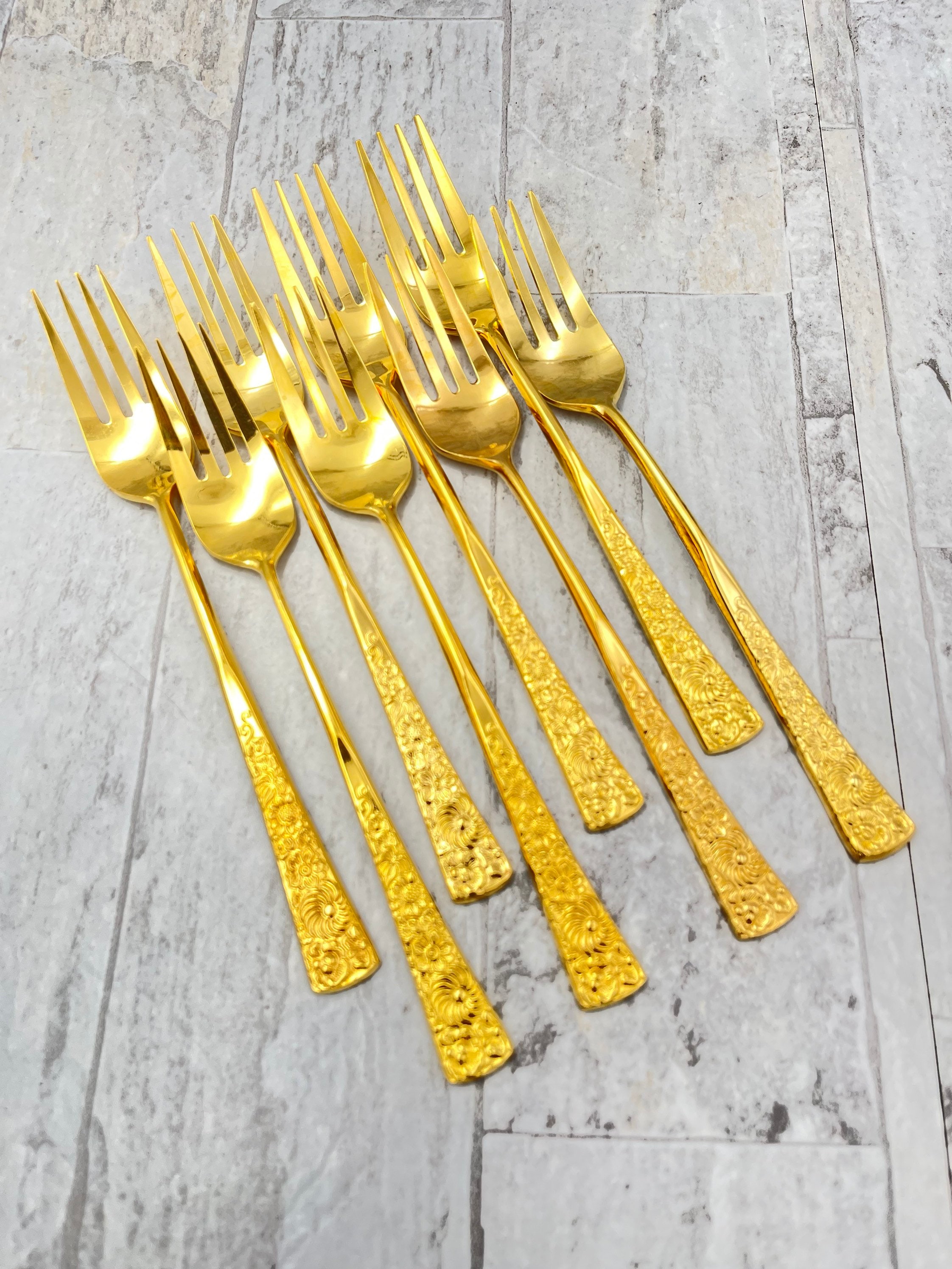 Vintage Gold Flatware set, Floral Garden Silverware, service for 8