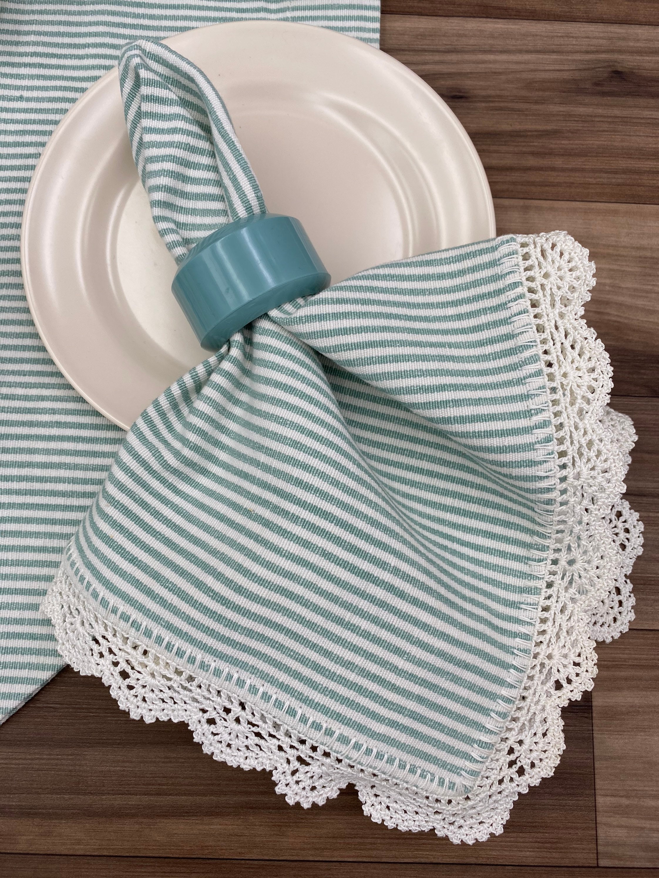 Vintage Handmade Cloth Napkins and matching table runner, Crocheted Lace edge, Table set Dinner