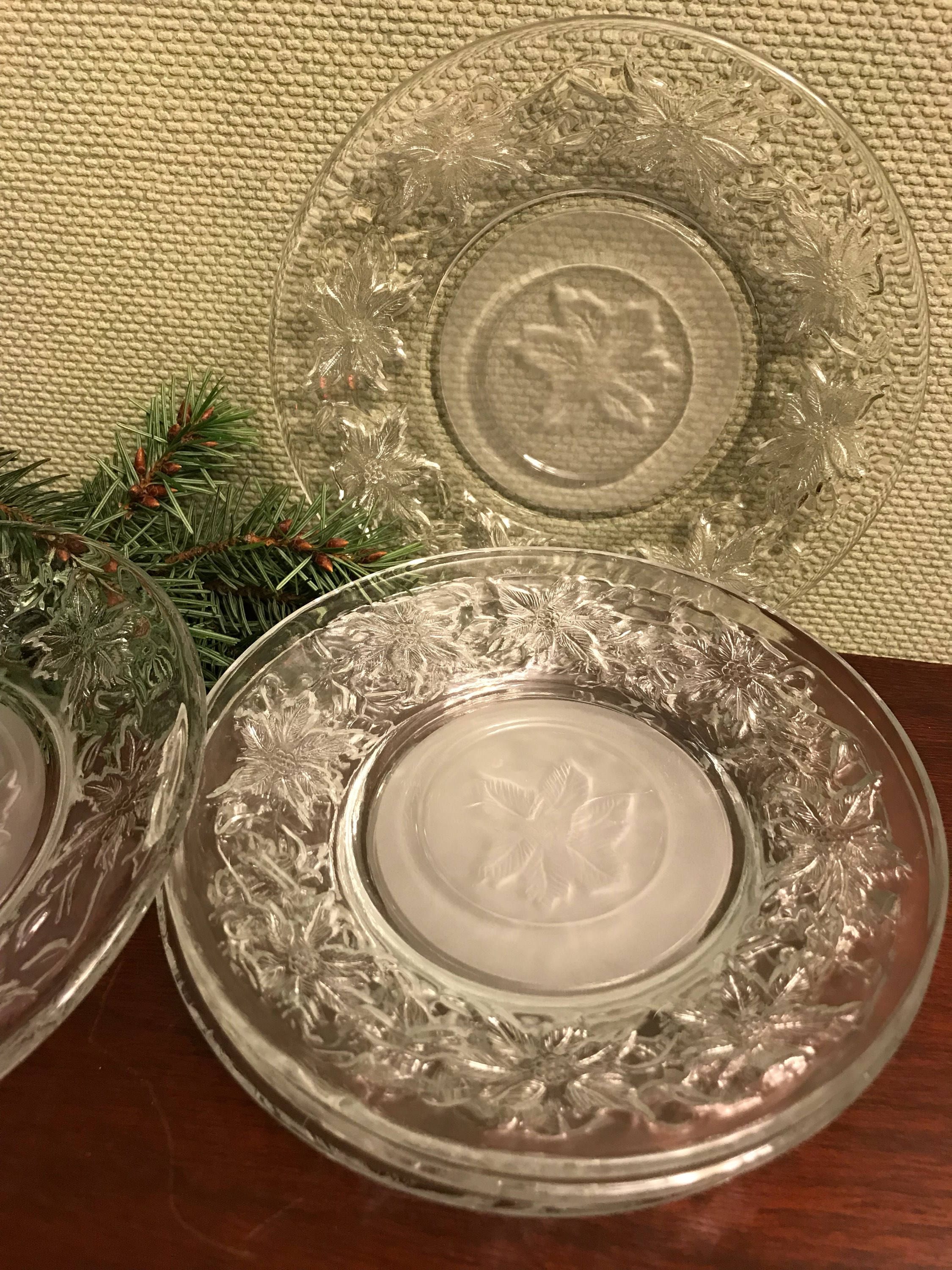 Princess House Crystal FANTASIA Holiday 3 Bread Dessert plates and 2