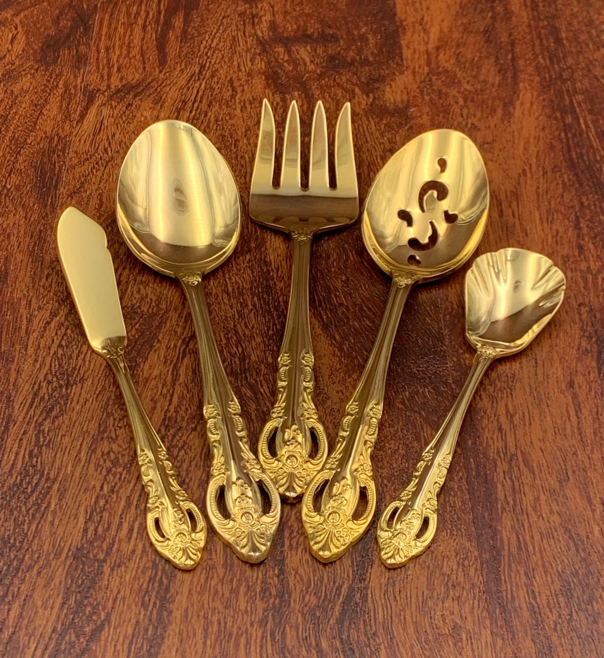 Gold Flatware set with silverware chest, service for 8, serving pieces