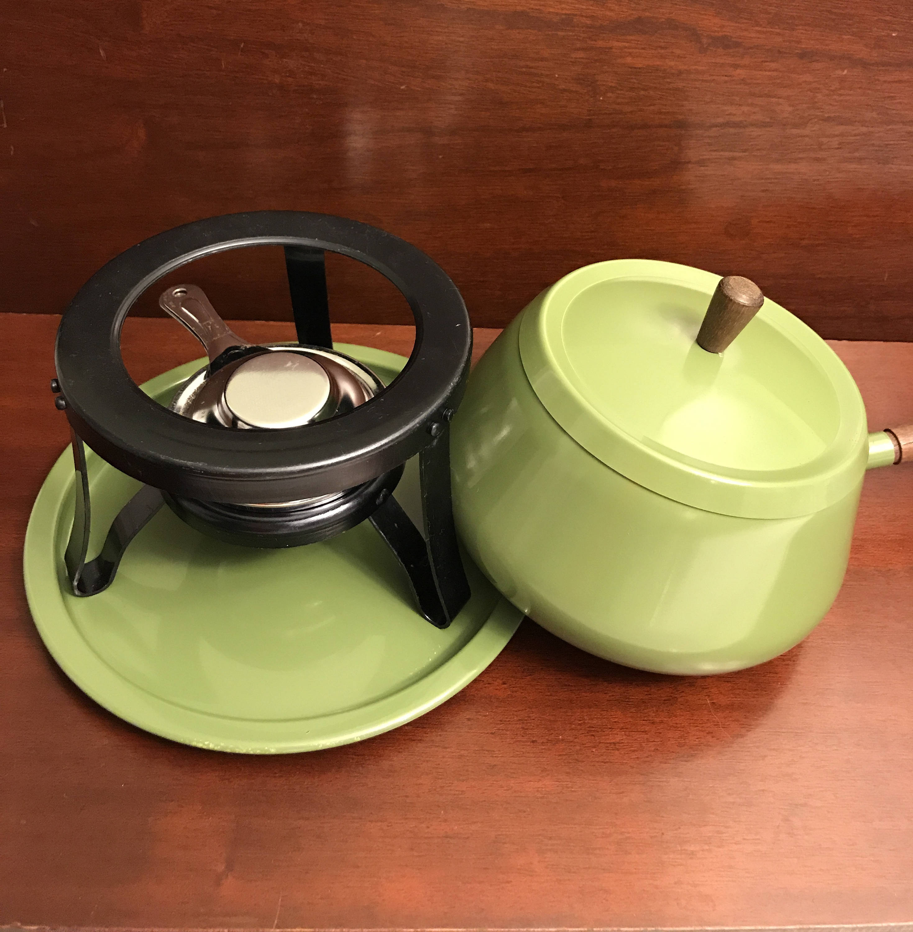 Vintage Avocado Green Electric Fondue Pot Set by Oster, 1970s 