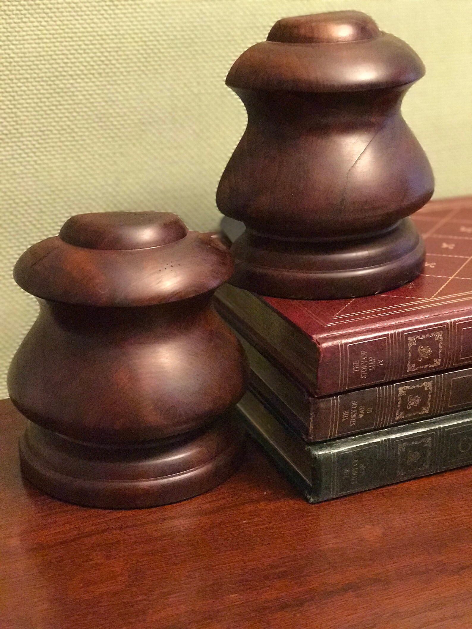 Vintage Wood Bookends Finial Bookends Dark Wood Bookends Etsy