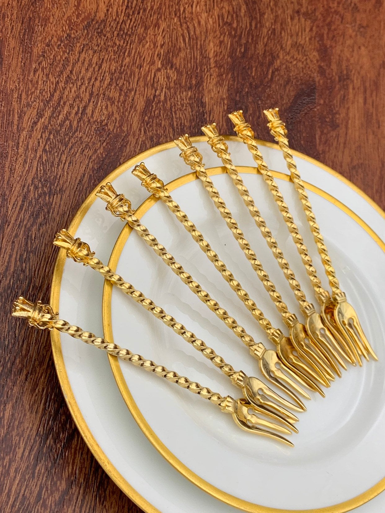 Vintage Gold Appetizer Forks, cocktail Party Forks Gold plated Crown