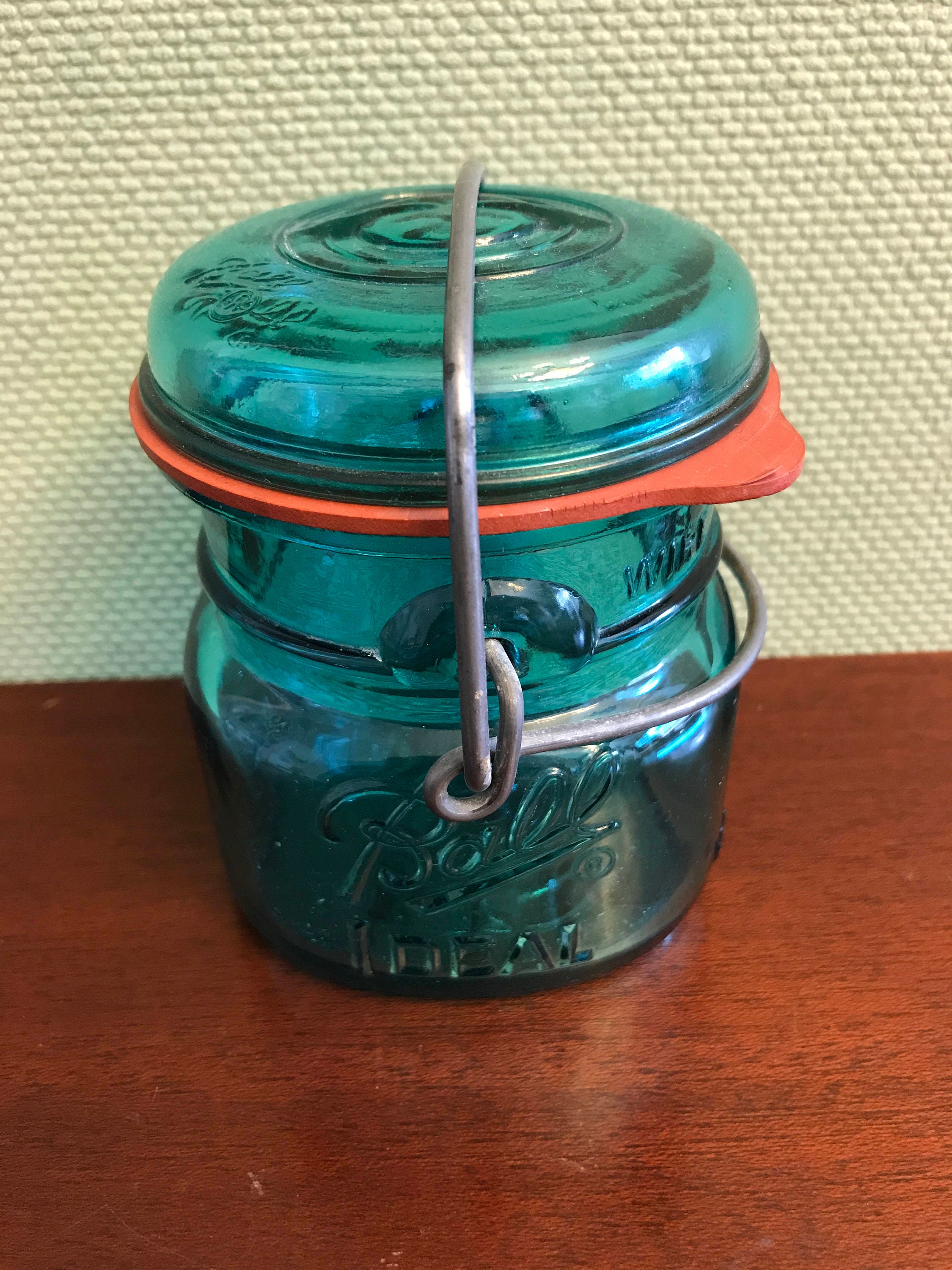thumbnail interactive-video image 1 of Antique Style Ball Half Pint Blue Mason Jar With Presto Glass Lid - Free Shipping 1 of 2