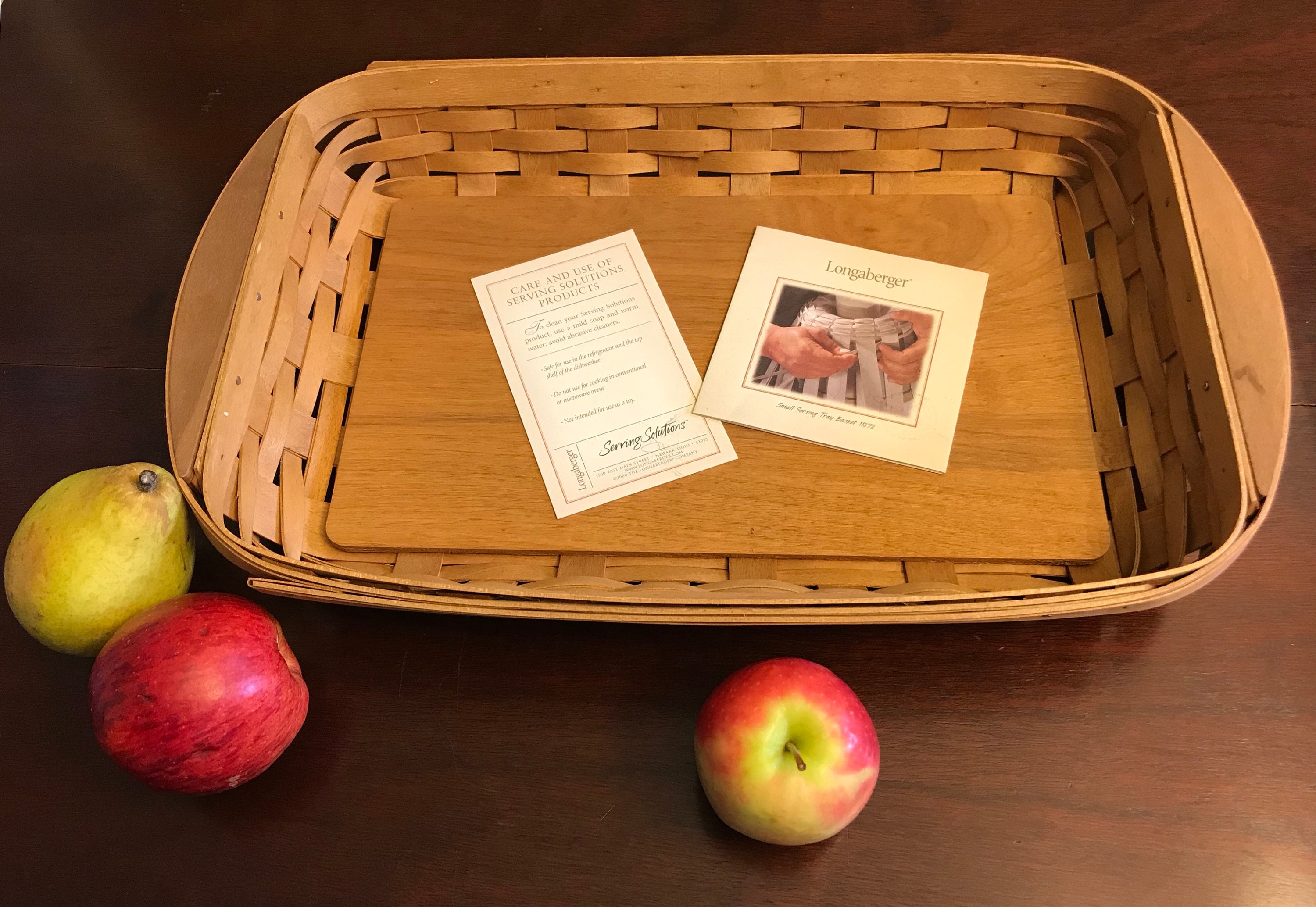 Longaberger Serving Tray Basket with fabric Liner Fruit Medley, Plastic