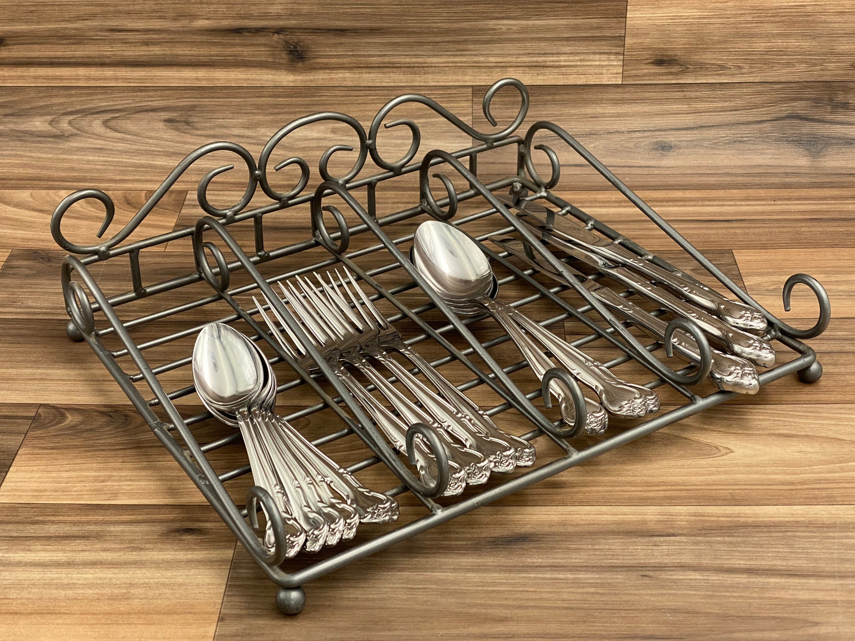Silver Metal 4 Section Utensil Holder, Cutlery Holder, Utensil Caddy Silver Metal 4 Section Utensil Holder, Cutlery Holder, Utensil Caddy
