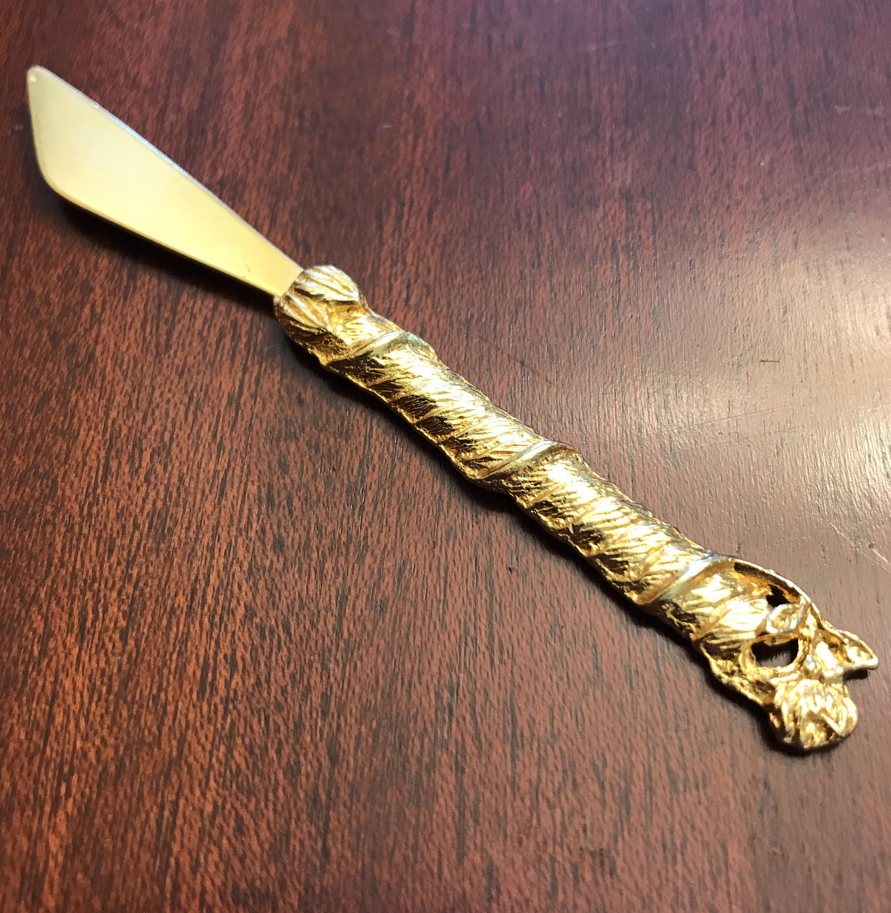 Vintage appetizer knives with ornate gold roses, mini spreaders, gold