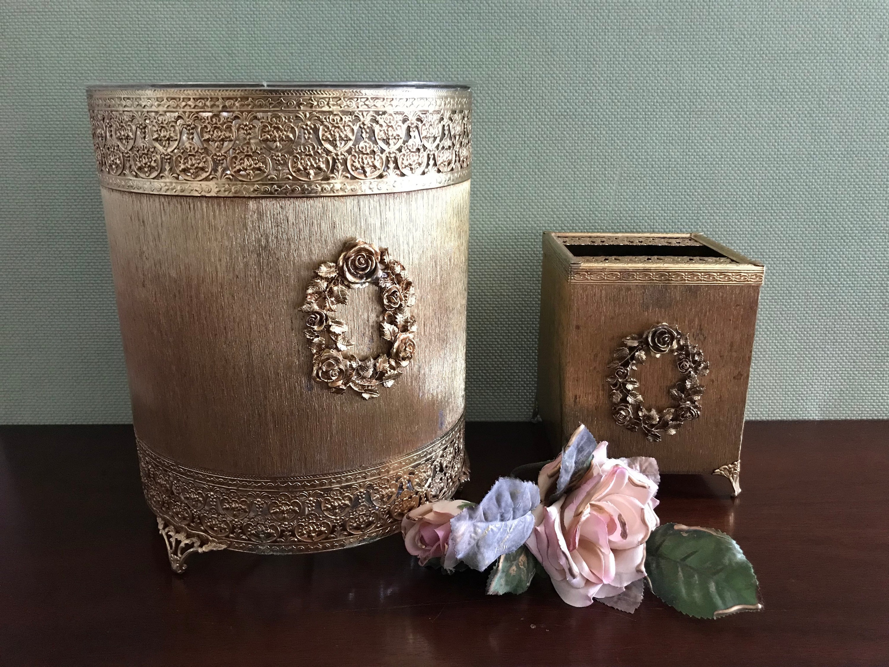 Vintage Gold Bathroom set, Hollywood Regency, Bathroom waste basket and matching tissue cover