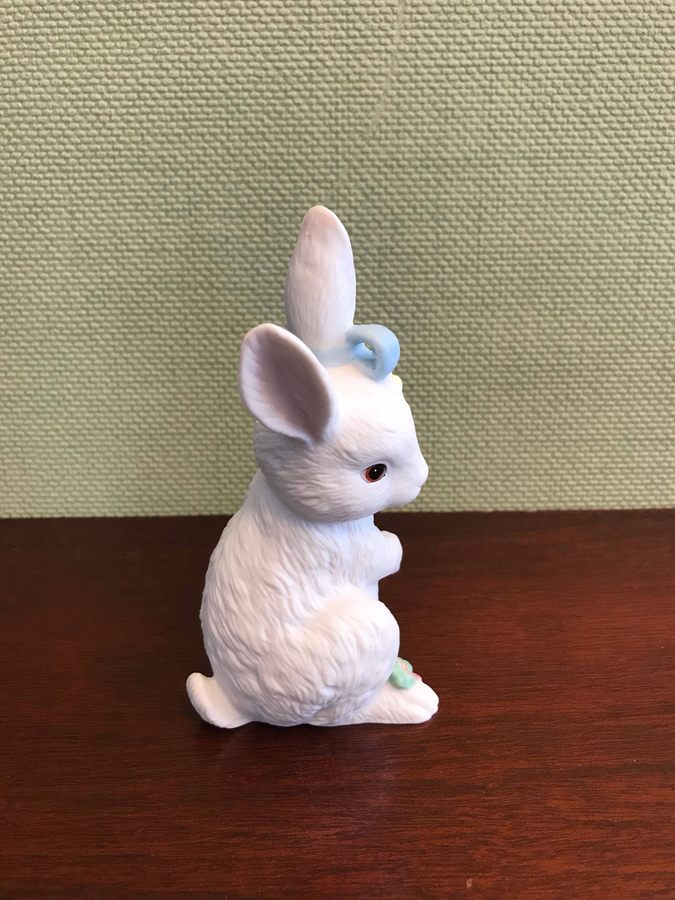 Porcelain Bunny Figurine, Figural white Bunny, Porcelain Easter Bunny, White bunny Rabbit with
