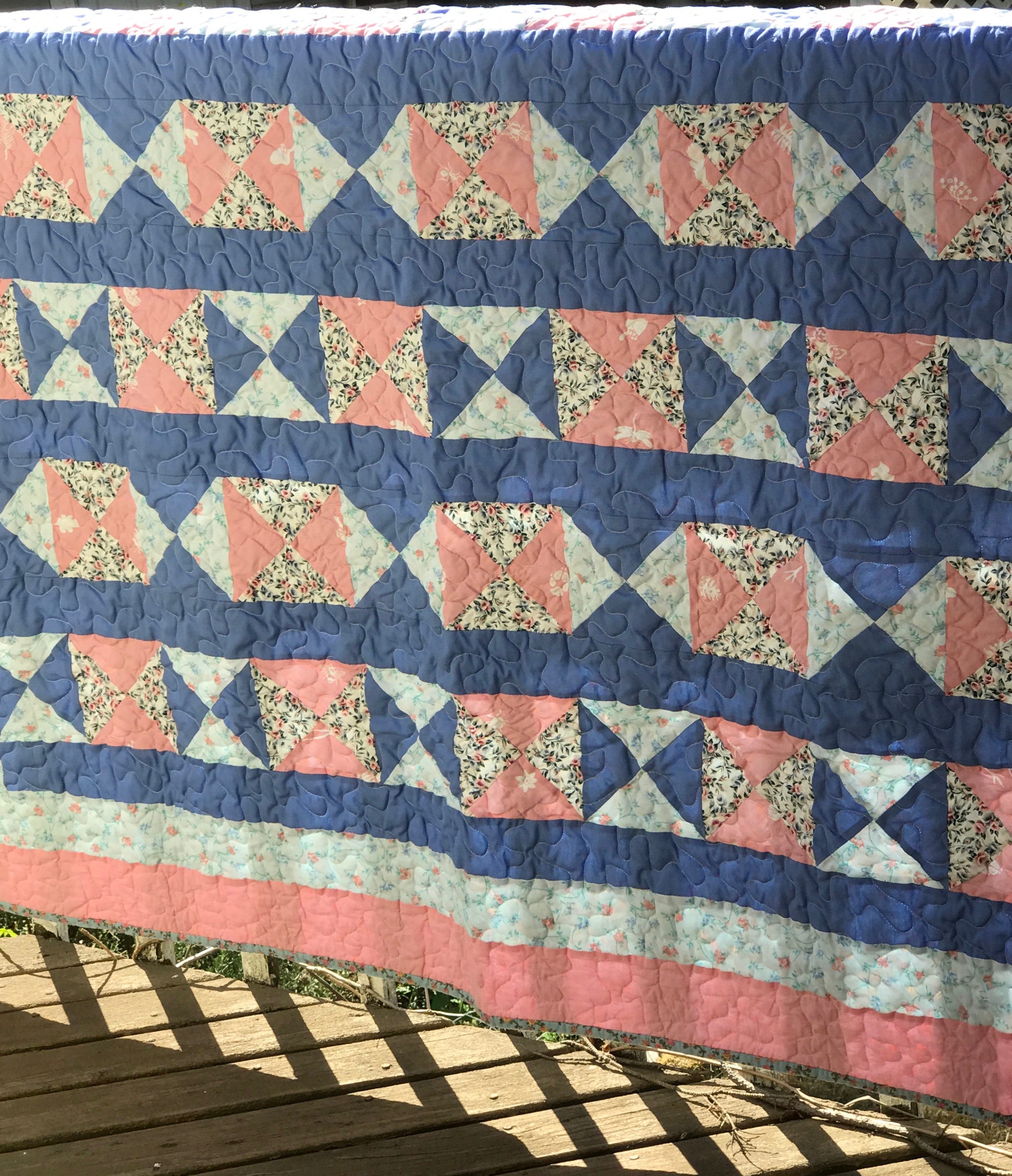 Vintage Quilt, Hour Glass block quilt, Floral Quilt, Lap Quilt, Baby