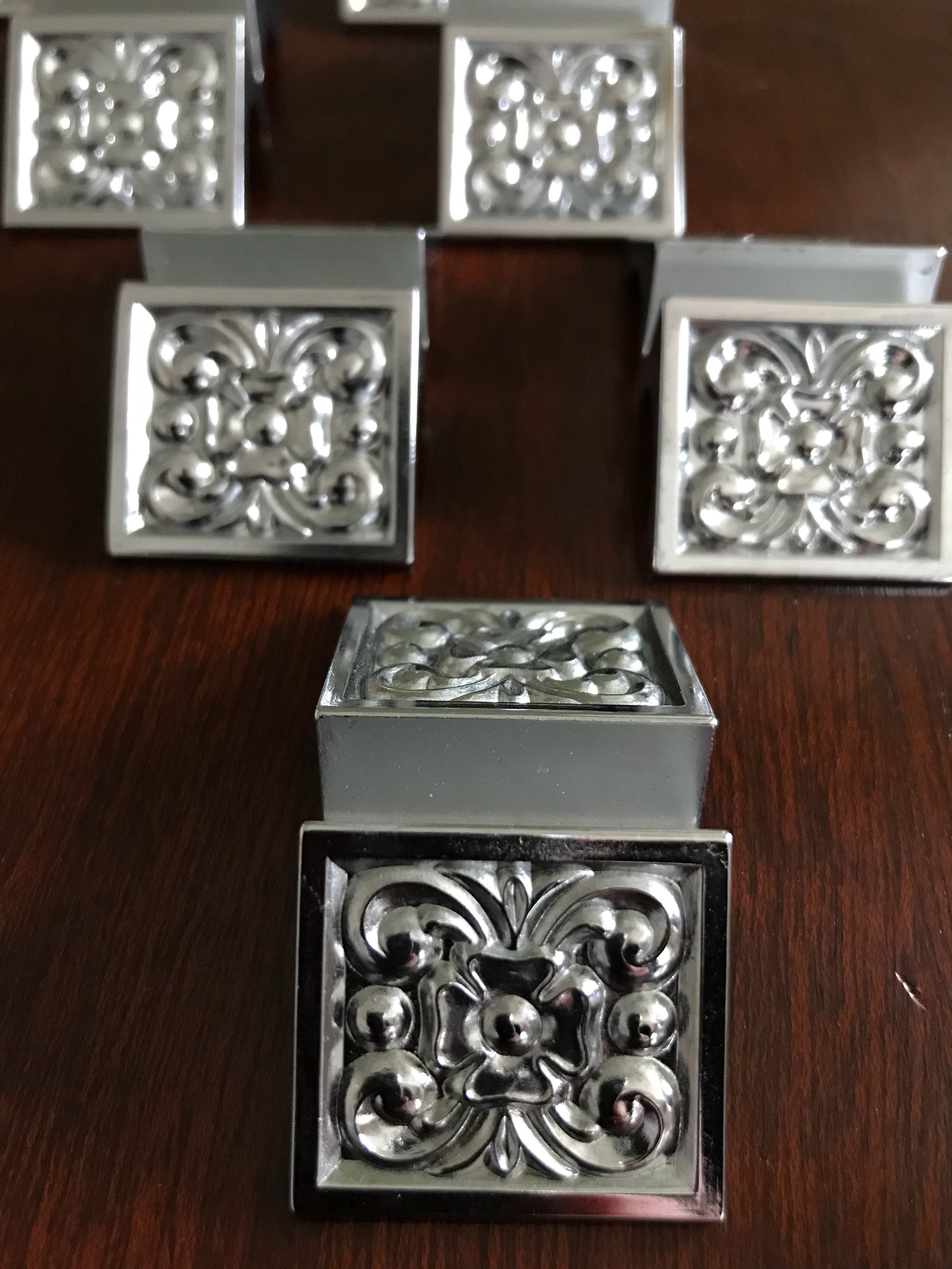 Vintage Knife Rests, Decorative Metal Placecard holders, ornamental