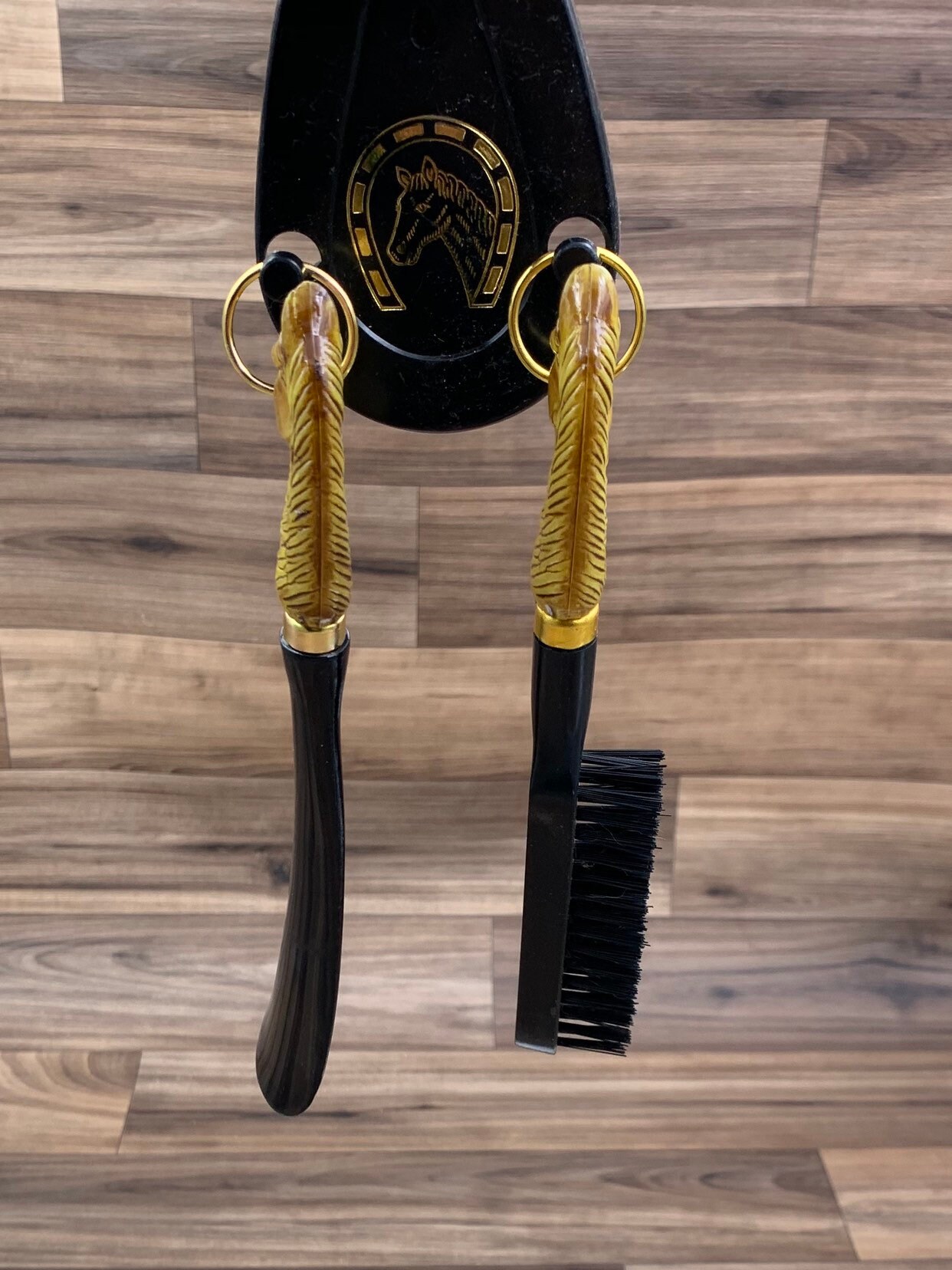 Vintage Horsehead Shoehorn Clothes brush Mens Valet Vanity set with