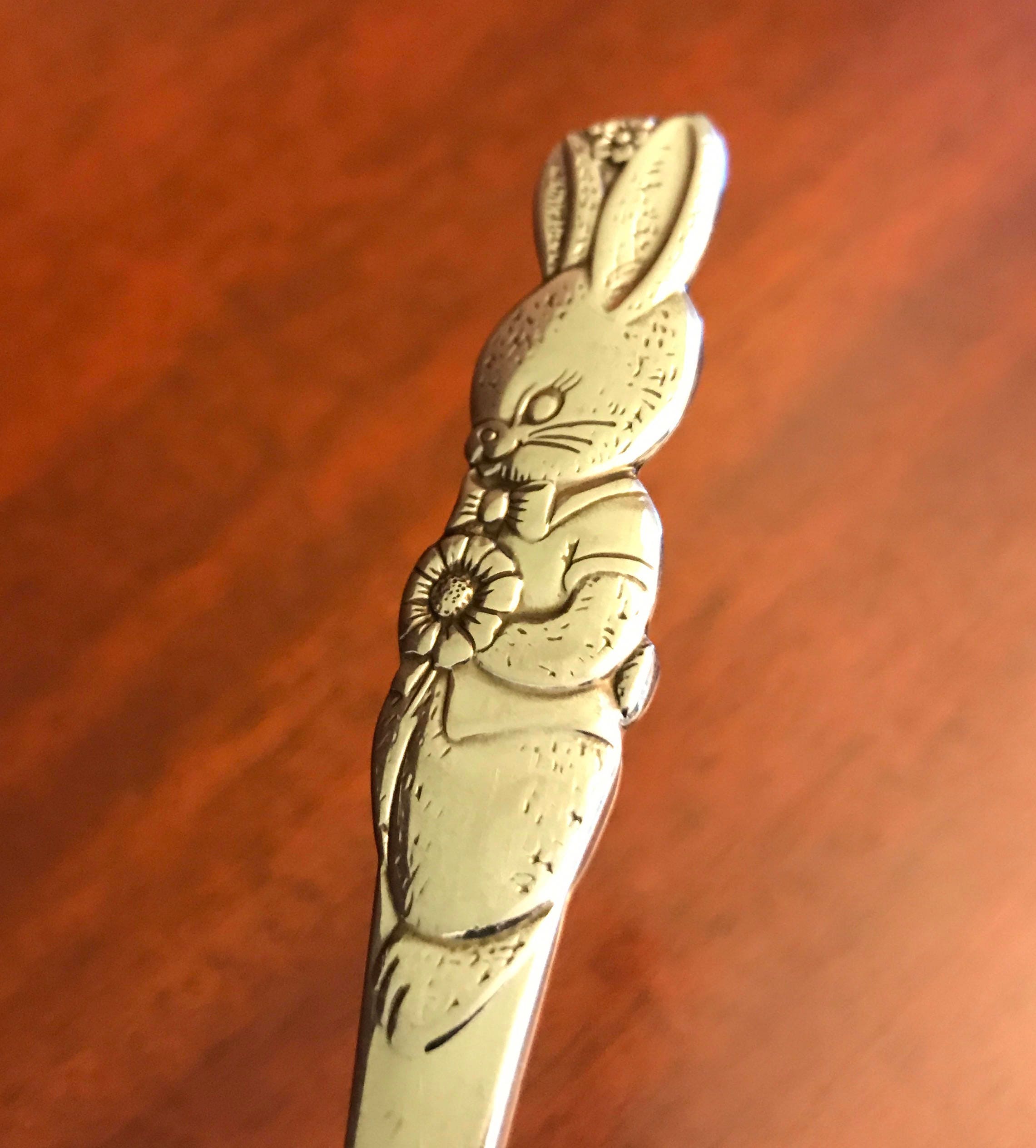 Peter Rabbit Youth Fork, Oneida Community Bunny fork, Stainless steel Youth sized fork