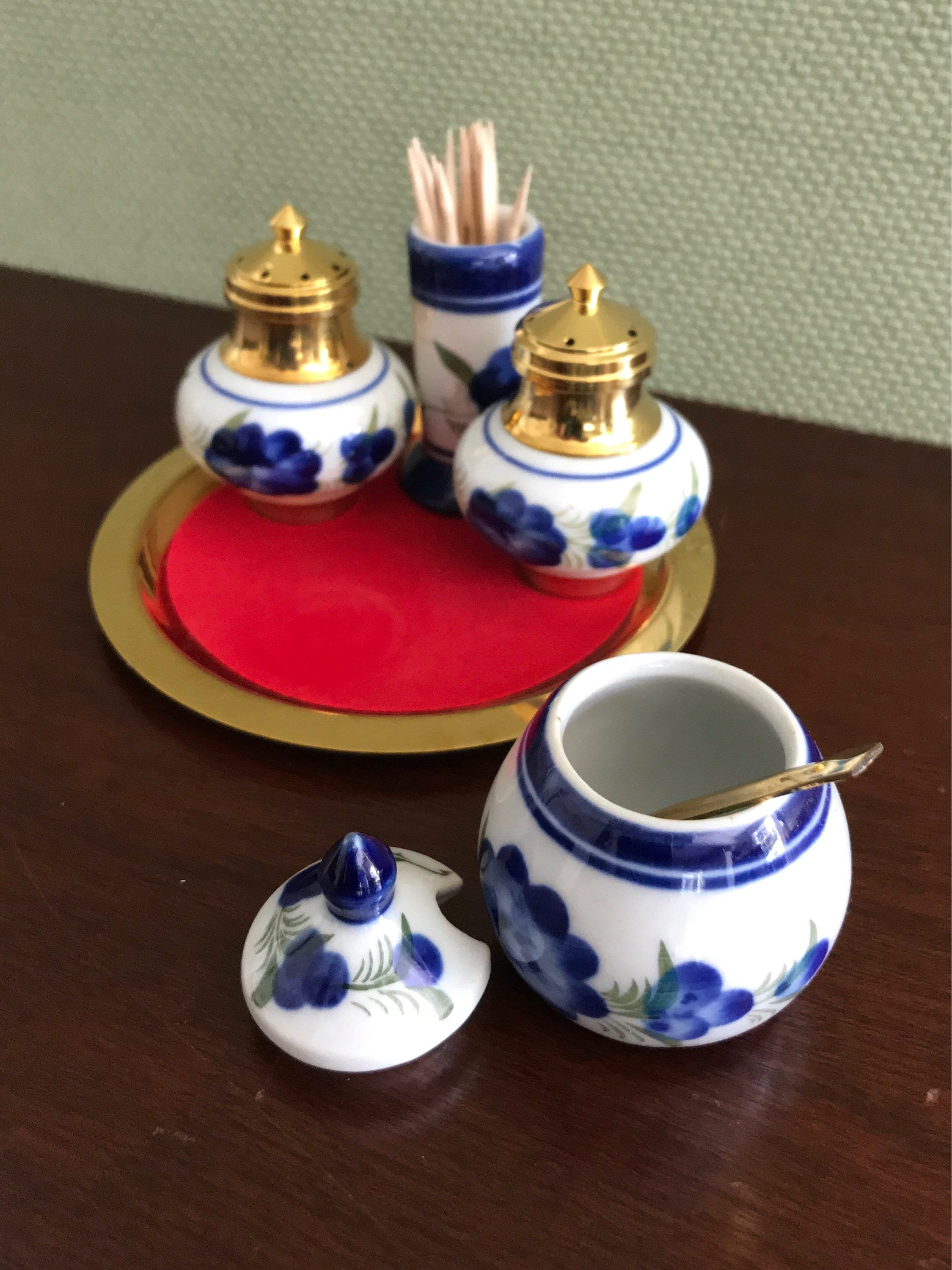 Mini Condiment set, Vintage Blue and White China Condiment set, Handpainted collectible salt and