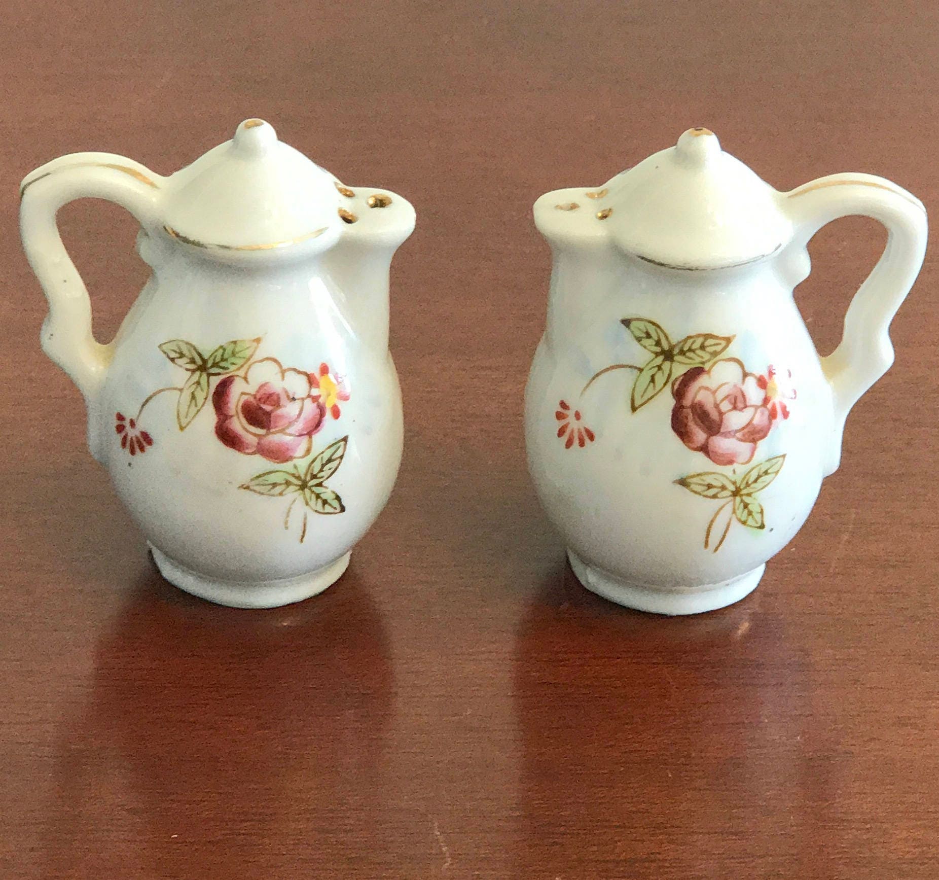 Vintage Teapot Salt Pepper Shakers, China teapot salt pepper, Rose salt