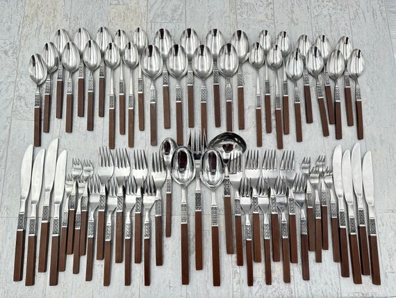 Vintage flatware Set, Oneida Northland Anticipation, Wood style handle, Large service for 8, Retro Silverware