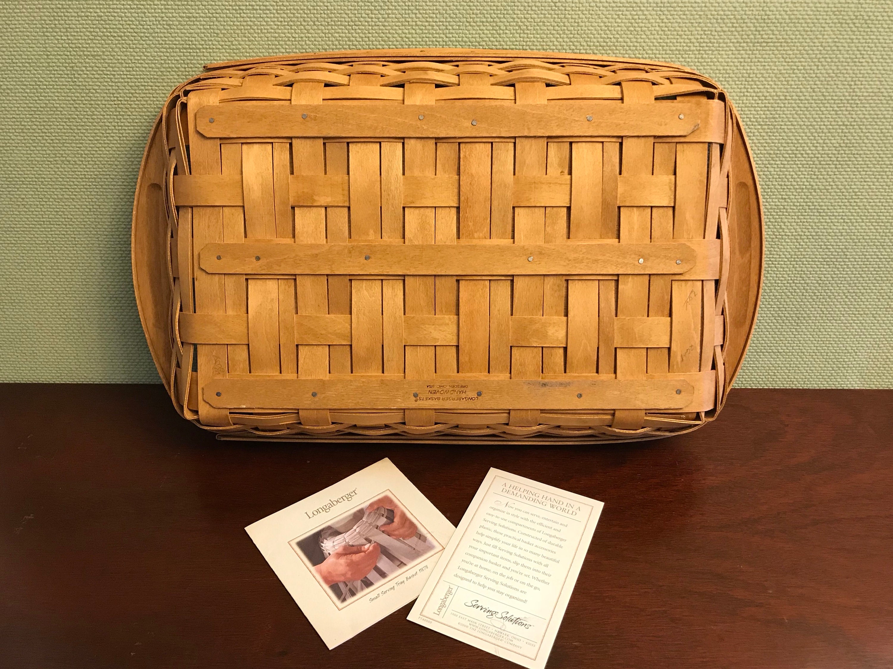 Longaberger Serving Tray Basket with fabric Liner Fruit Medley, Plastic