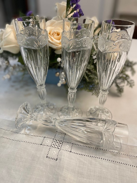 Vintage Southern Garden by Oneida, set of 4, fluted champagne Glasses