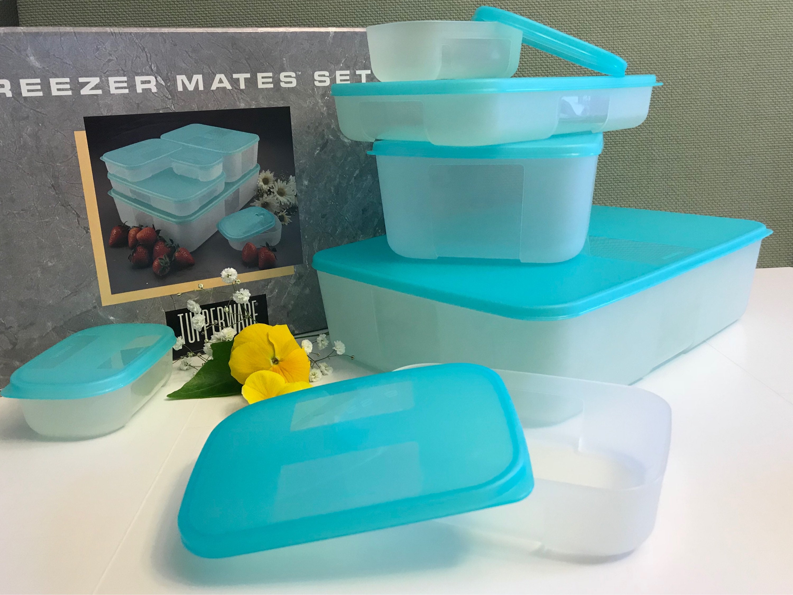 Vintage Tupperware Turquoise Containers, Tupperware Freezer Mates, set of  Tupperware Storage Containers, Retro Tupperware, New complete set