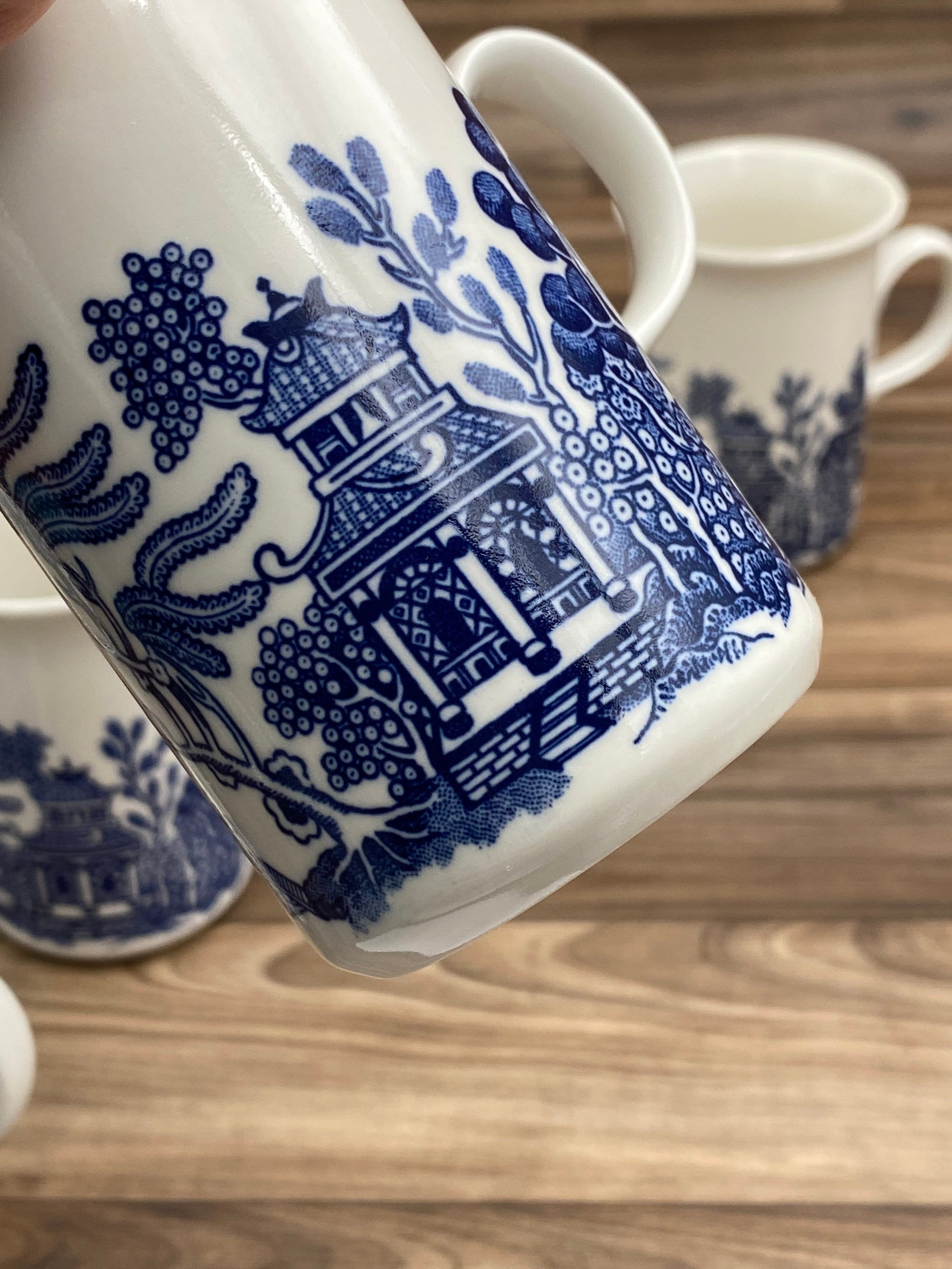 Blue Willow Dishes, Delft Blue, Porcelain Chinaware, Unique Cool Coffee Mugs Calamityware: Things Could Be Worse (Set of 4), Single 12-oz Mug