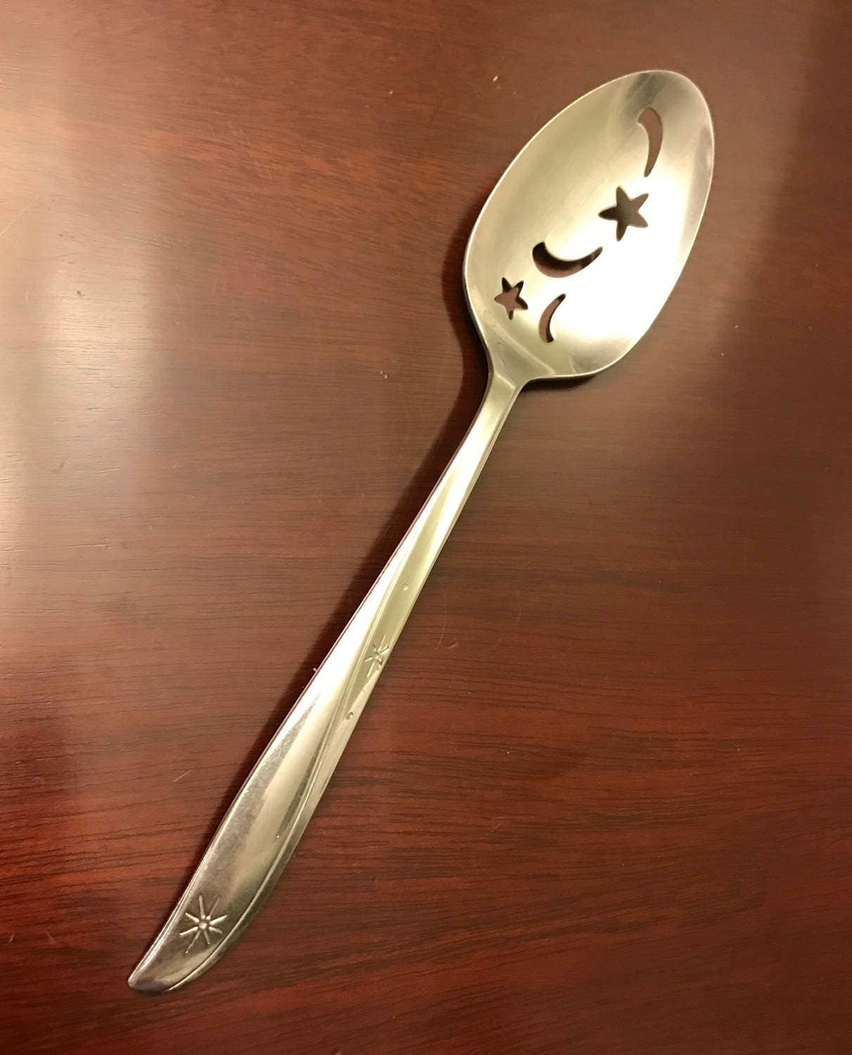 Atomic MidCentury Modern Two Star Oneida Community, pierced serving