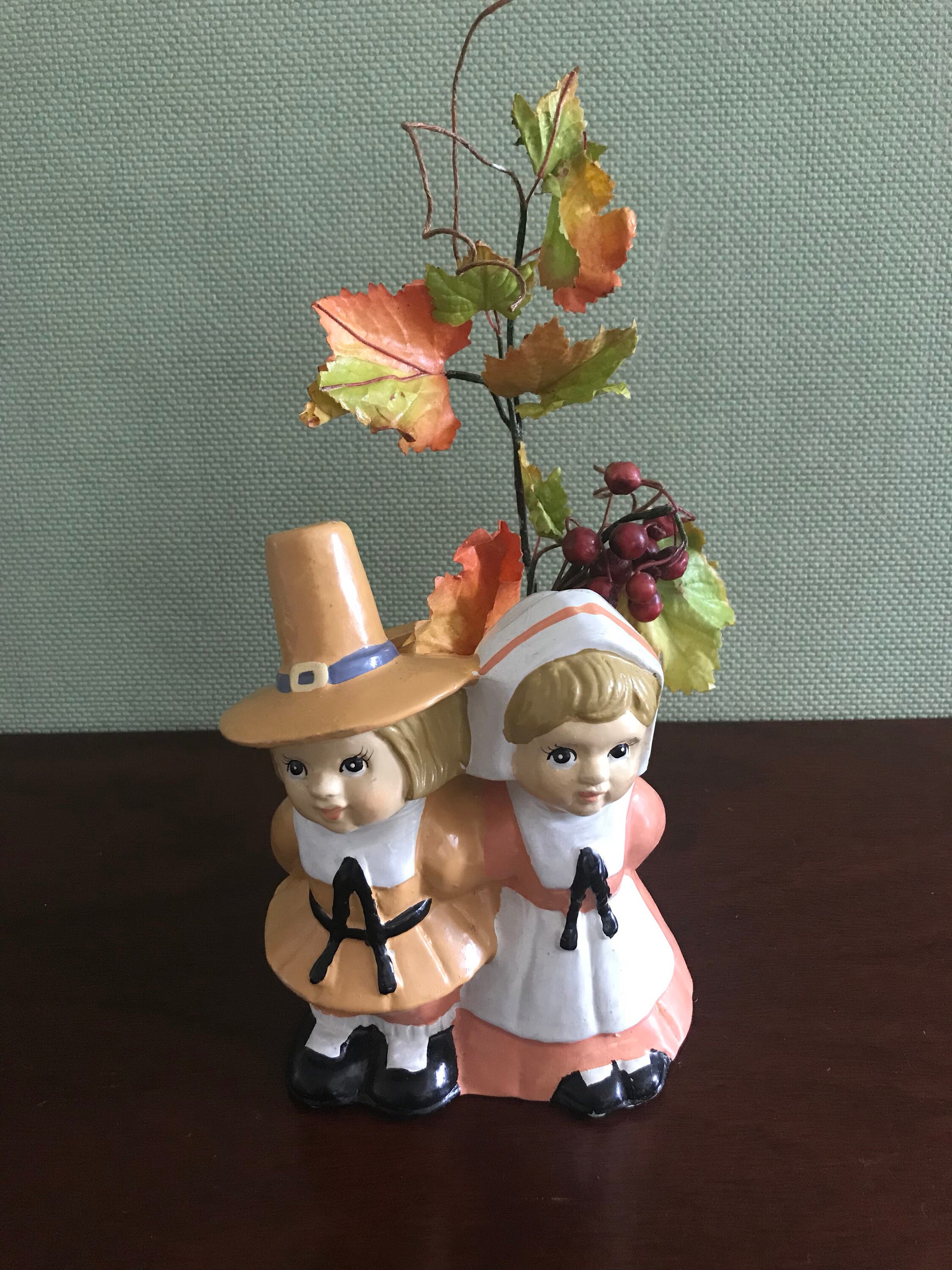Vintage Pilgrim Planter Handpainted Ceramic Thanksgiving Pilgrim