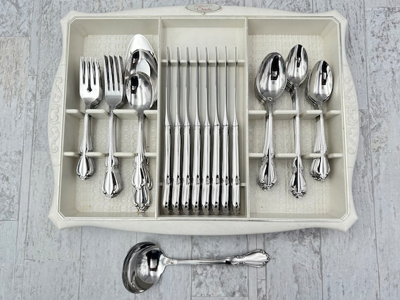 Oneida Flatware set, Chateau Deluxe Stainless with Silverware Tray, service for 8