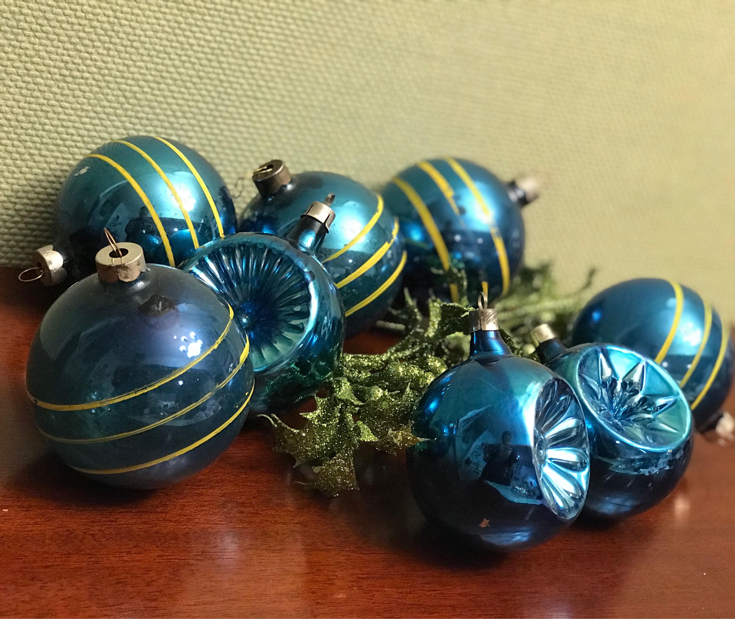 Vintage Christmas Ornament set, Turquoise Blue Glass Ball ornaments