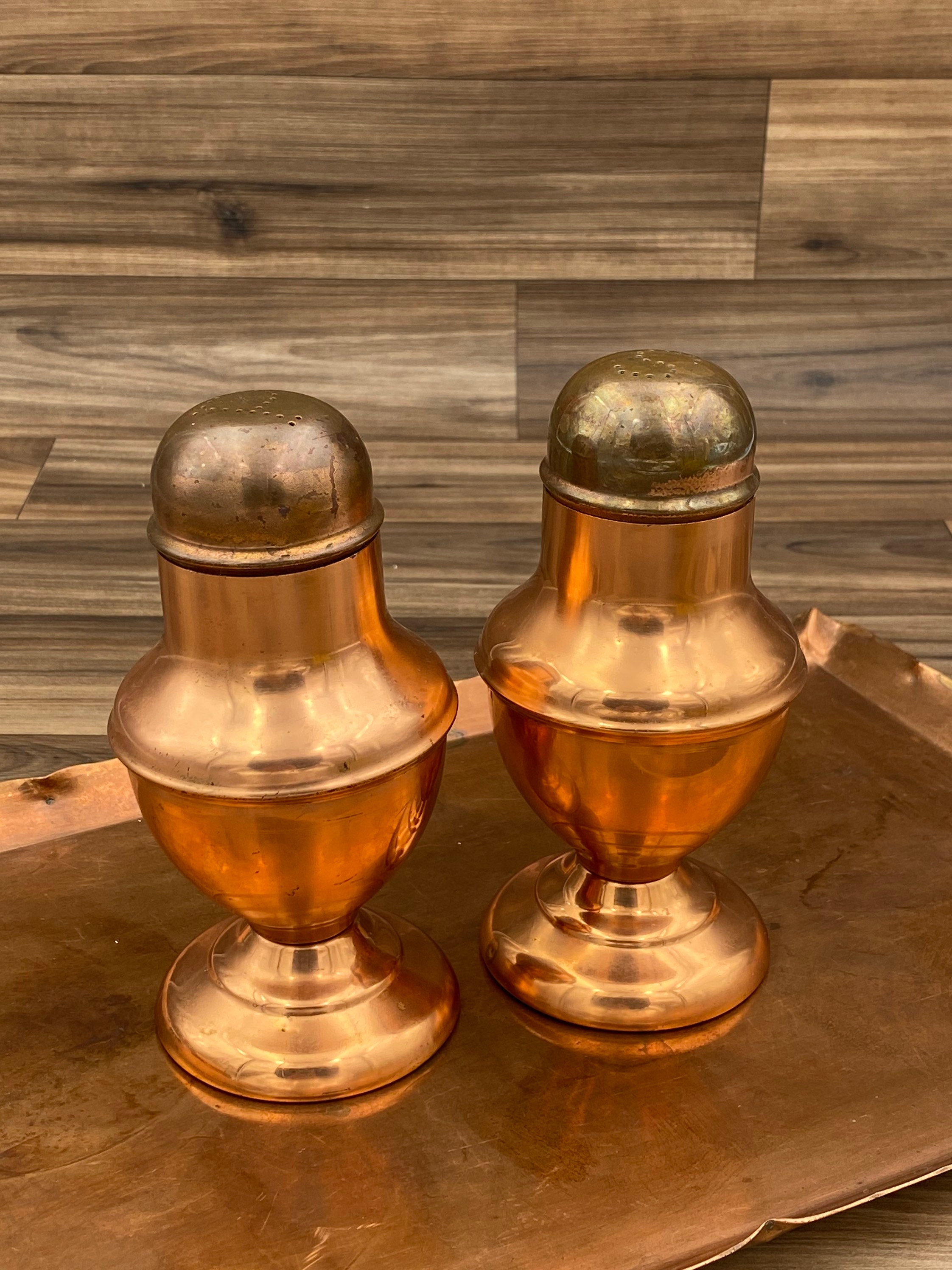 Vintage Copper Salt and Pepper Set, large Shakers, Rustic ...