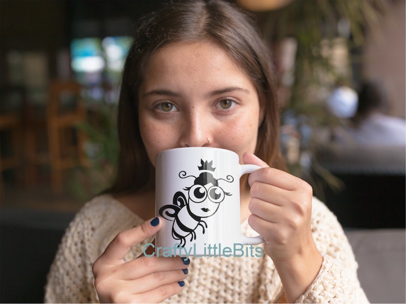 Queen Bee SVG Queen Bee Clip Art Cute Cricut Cut File Queen Etsy