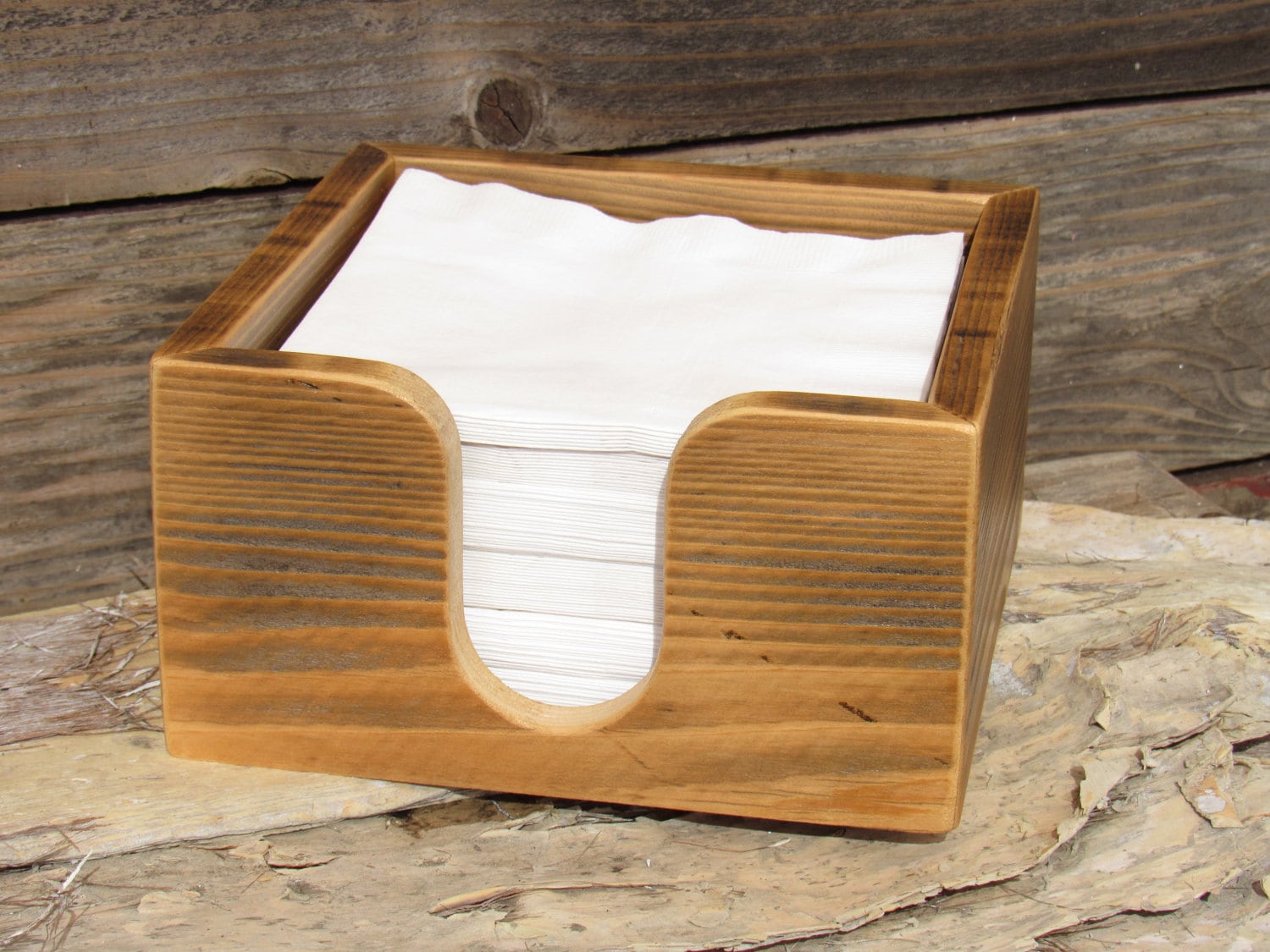 подставка для телефона в виде телевизора. подставка для салфеток в виде телевизора. подставка для салфеток квадратная. подставка для салфеток. подставка для салфеток в виде телевизора.