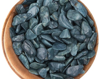 1 Vonson Blue Jade - Ethically Sourced Tumbled Stone