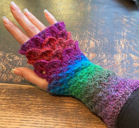 mermaid scale gloves