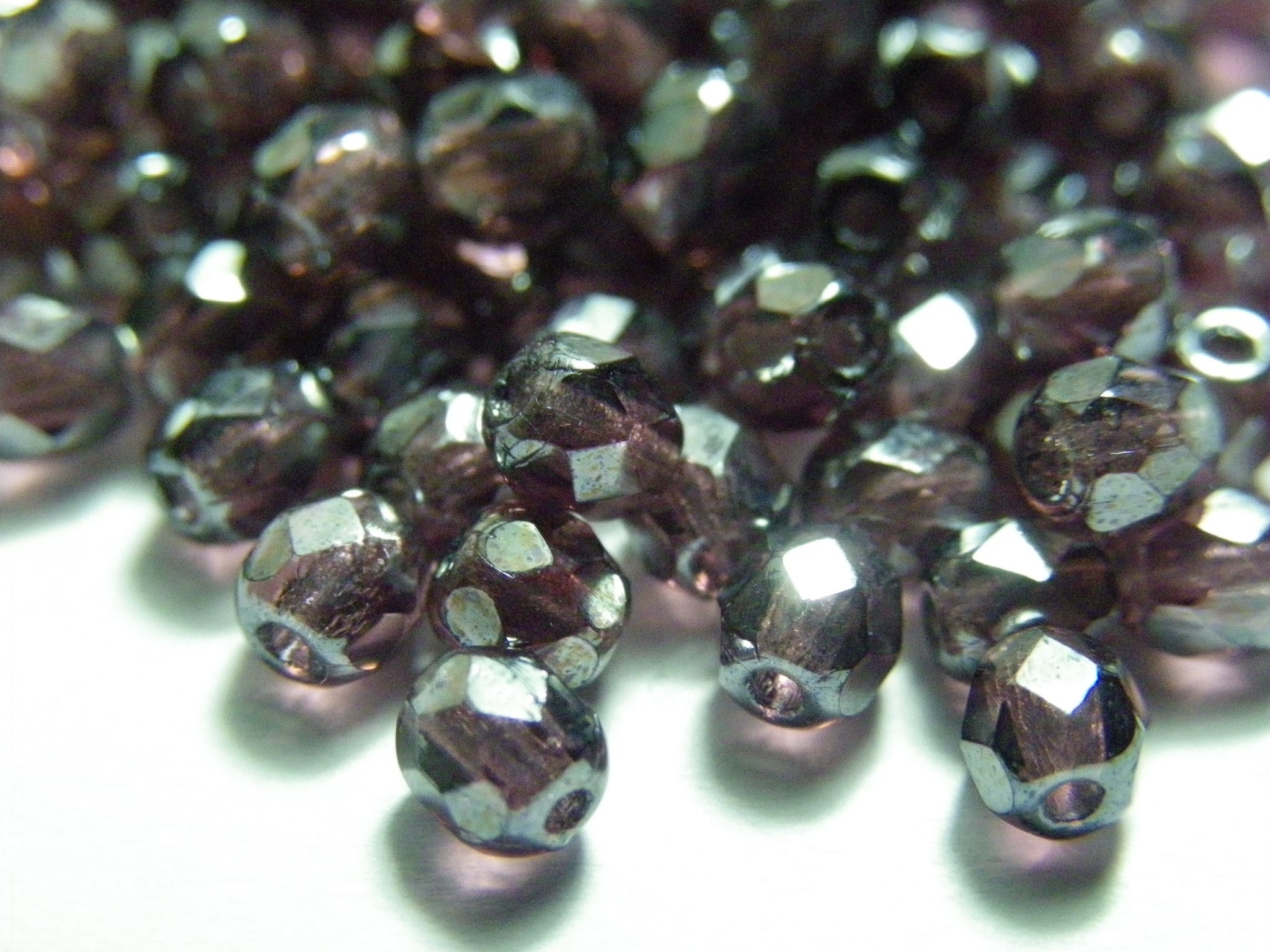 100 Topaz AB Faceted Czech Glass Beads 4MM 100 Topaz AB Faceted Czech Glass Beads 4MM