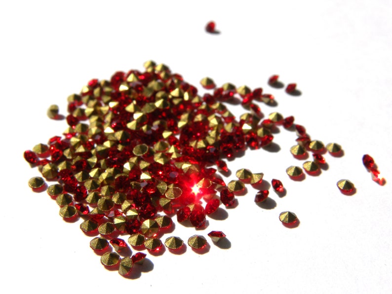 100 Pc. Grade A Back-foiled Glass Rhinestone Chatons - Foil-backed ...