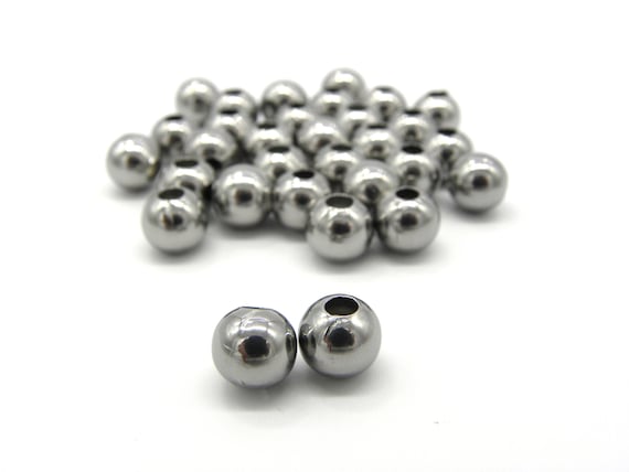 Menge 50 Runde Perlen aus Metall 4mm Metall Beschichtet Silber 