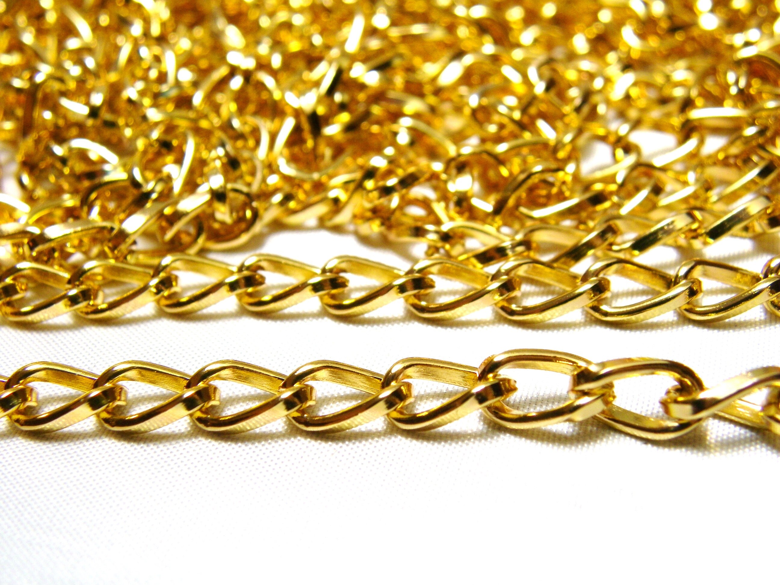 Catena a maglie doppie in ferro placcato oro, ovale intrecciata, da 10 metri, per gioielli fai da te, 9 x 10 mm - Italia