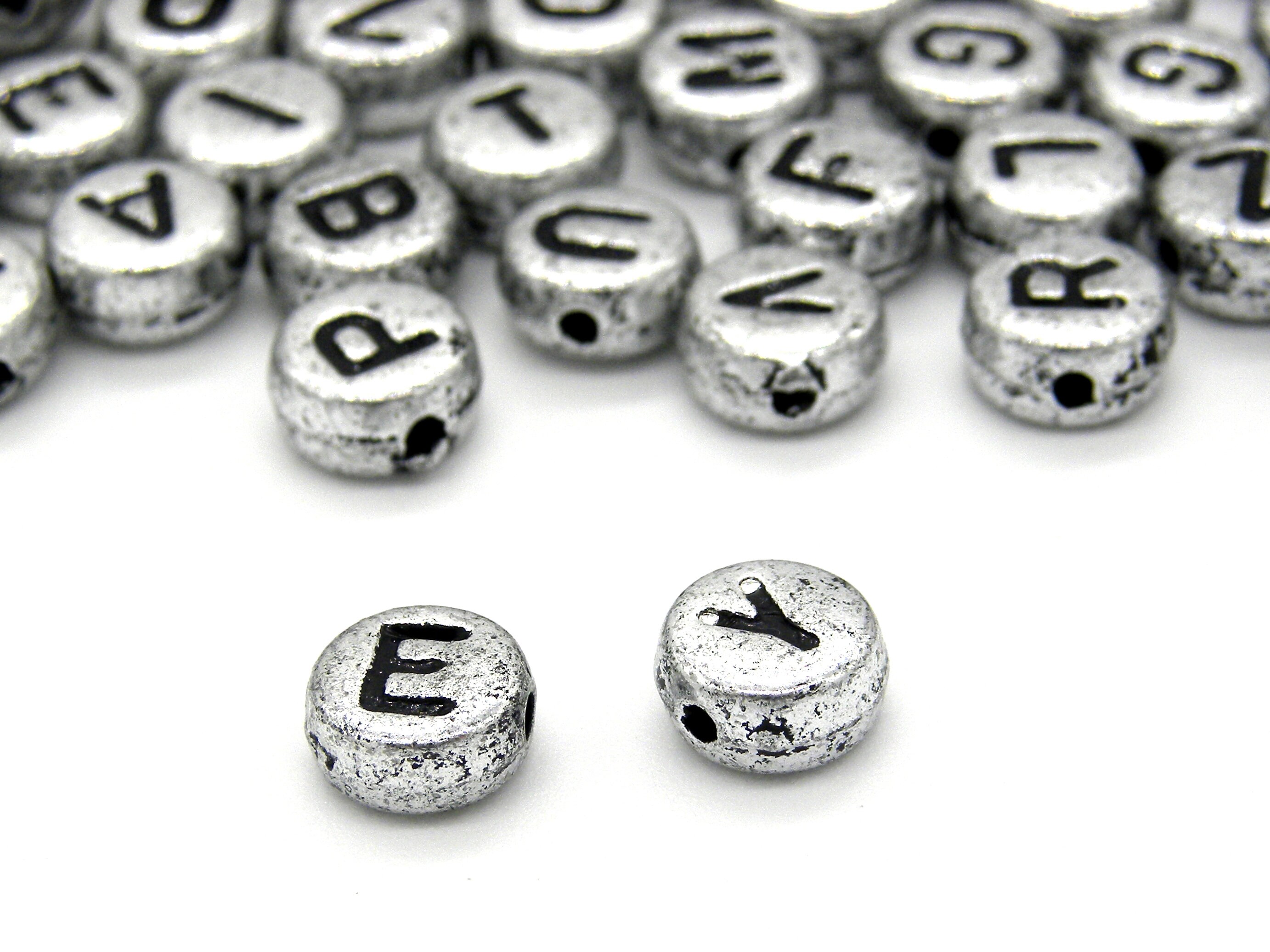 Letter Beads, 7 mm, 1,2 mm, Silver, 21 G, 1 Pack
