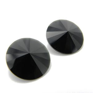 Swarovski® 1122 Rivoli, ronde facetgeslepen stenen 14 mm Jet Black Ongefoild zwart aan beide zijden 2 stuks afbeelding 5