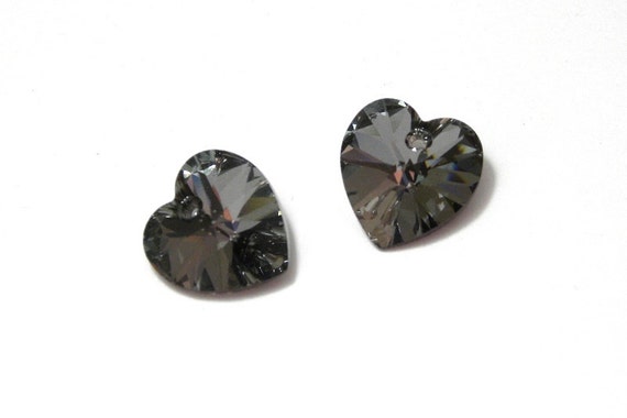 Swarovski 6228 Xilion Heart 14mm Pendant Crystal Silver Night Pack of 2