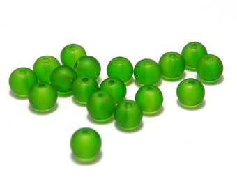 6 mm Round Mat Frosted Glass Beads (25 Beads) Green