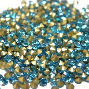 2.8 mm 10ss Grade A Back-Foiled Glass Rhinestone Chatons 100 Pc. Aquamarine light blue image 1