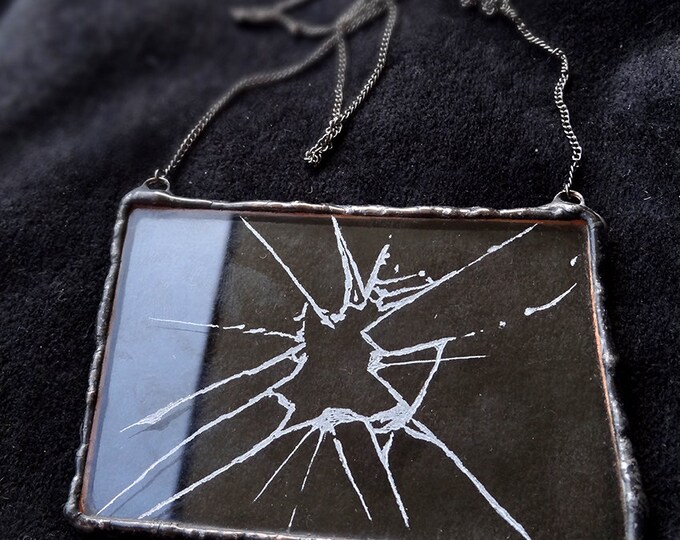 Broken Glass Necklace. Optical Illusion. Engraved Cracks on Glass
