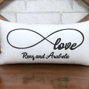 Infinity pillow canada 2025