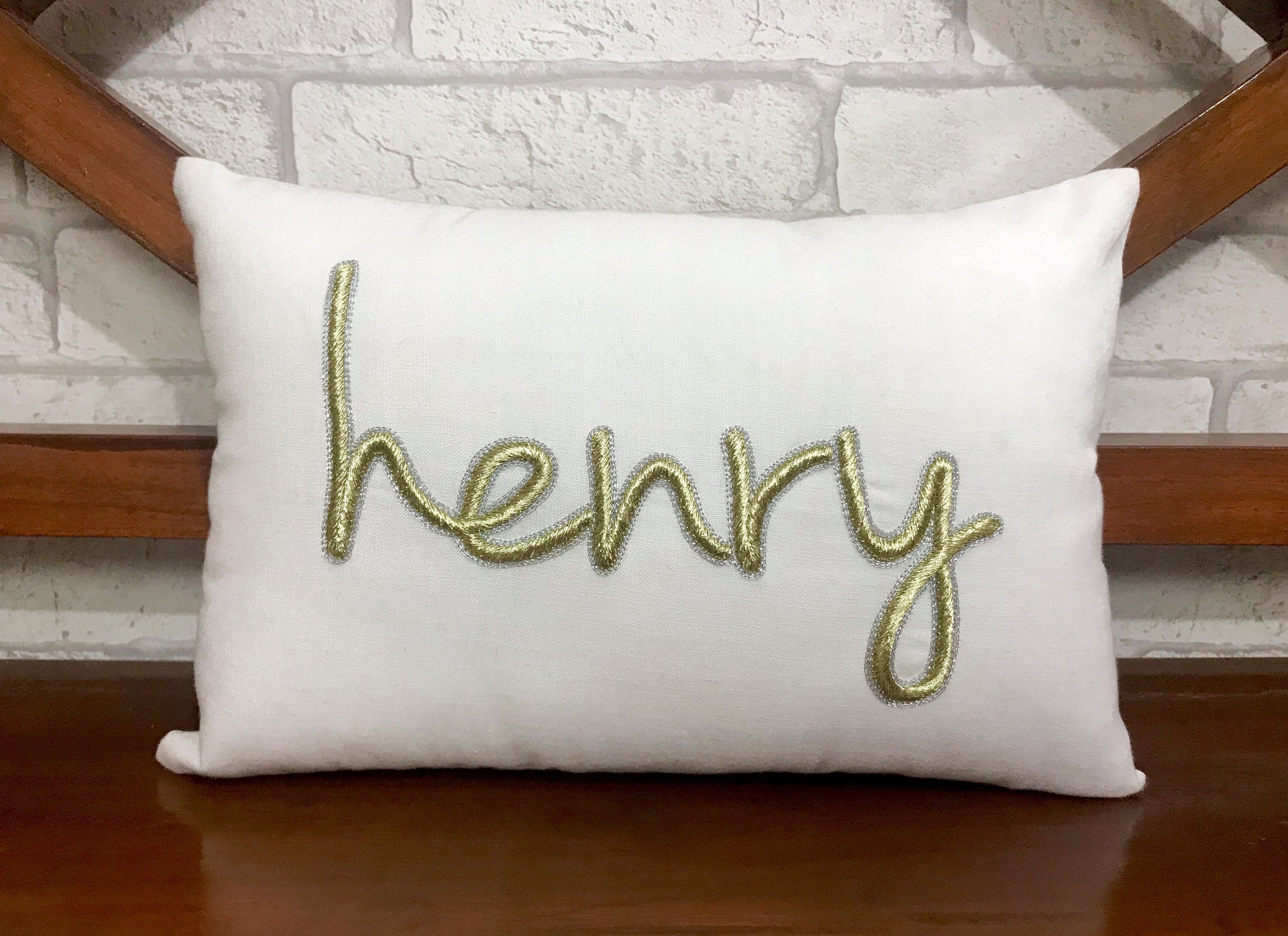 30% Off Oreiller Personnalisé Nom, Décor Dortoir, Cadeau de Mariage, Fiançailles, Crémaillère, Ferme