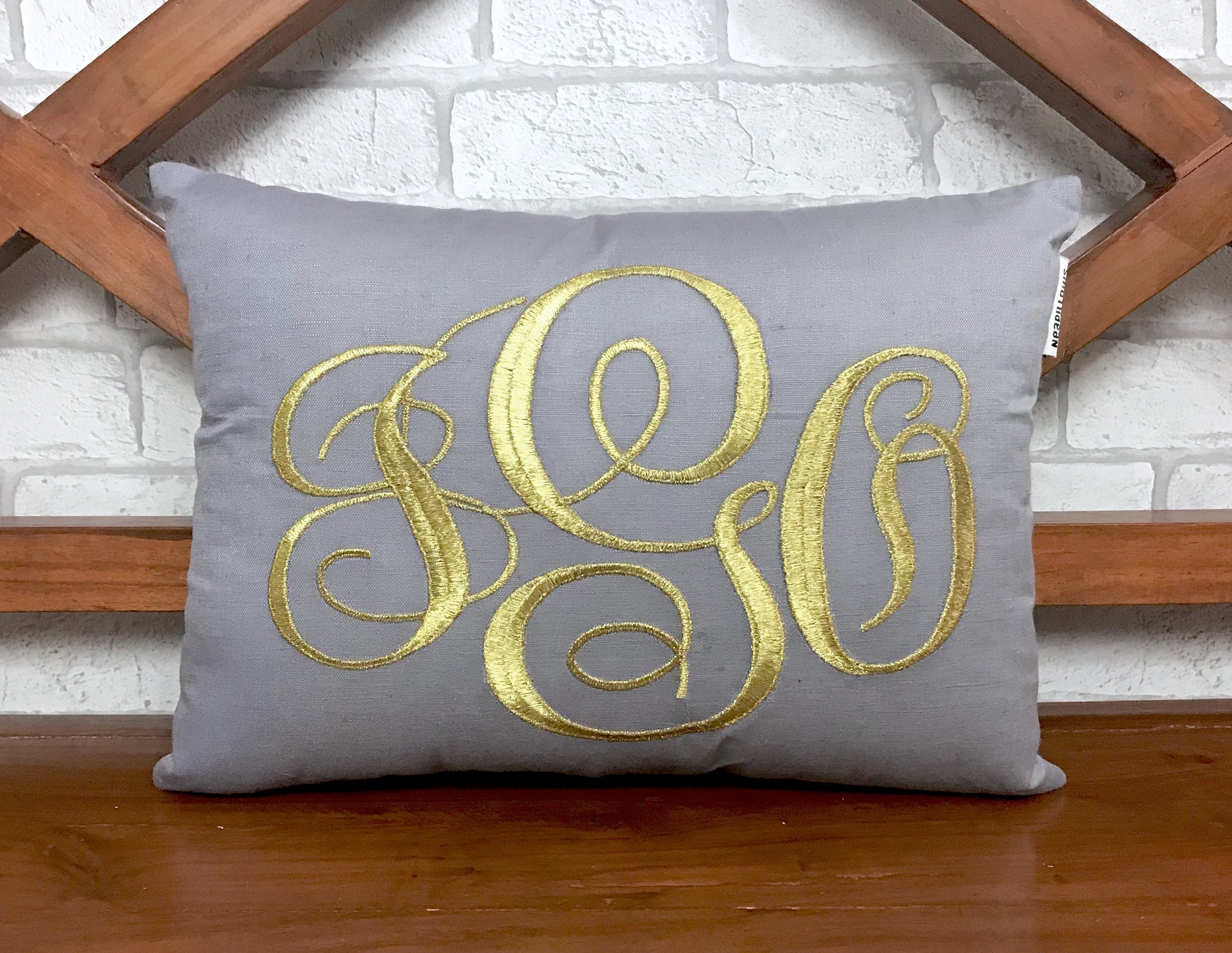 30% Vente Monogram Or Oreiller Décoratif Enfants Crèche Pendaison Demanique Personnalisée Mariage Bé