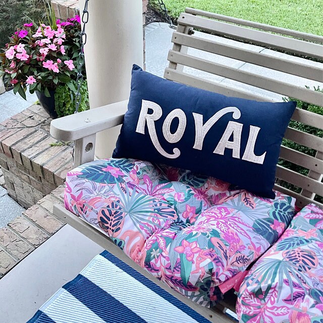 30% Vente Custom Name Hand Embroidery Pillow, Customised Kids Name, Couple, Dorm Decore, Baby Shower